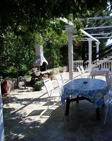 Apartment In With Sea View, Terrace, Air Conditioning, Wi-fi *