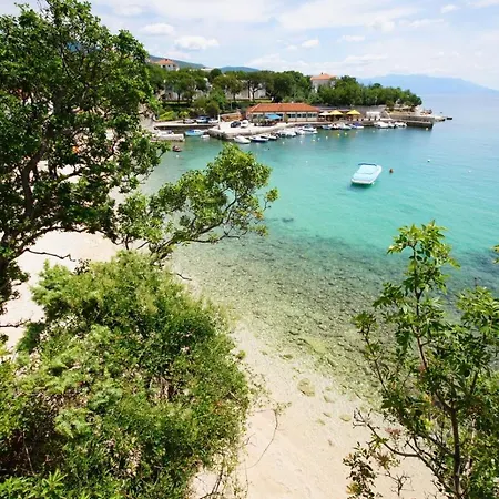 Apartment In With Sea View, Terrace, Air Conditioning, Wi-fi *